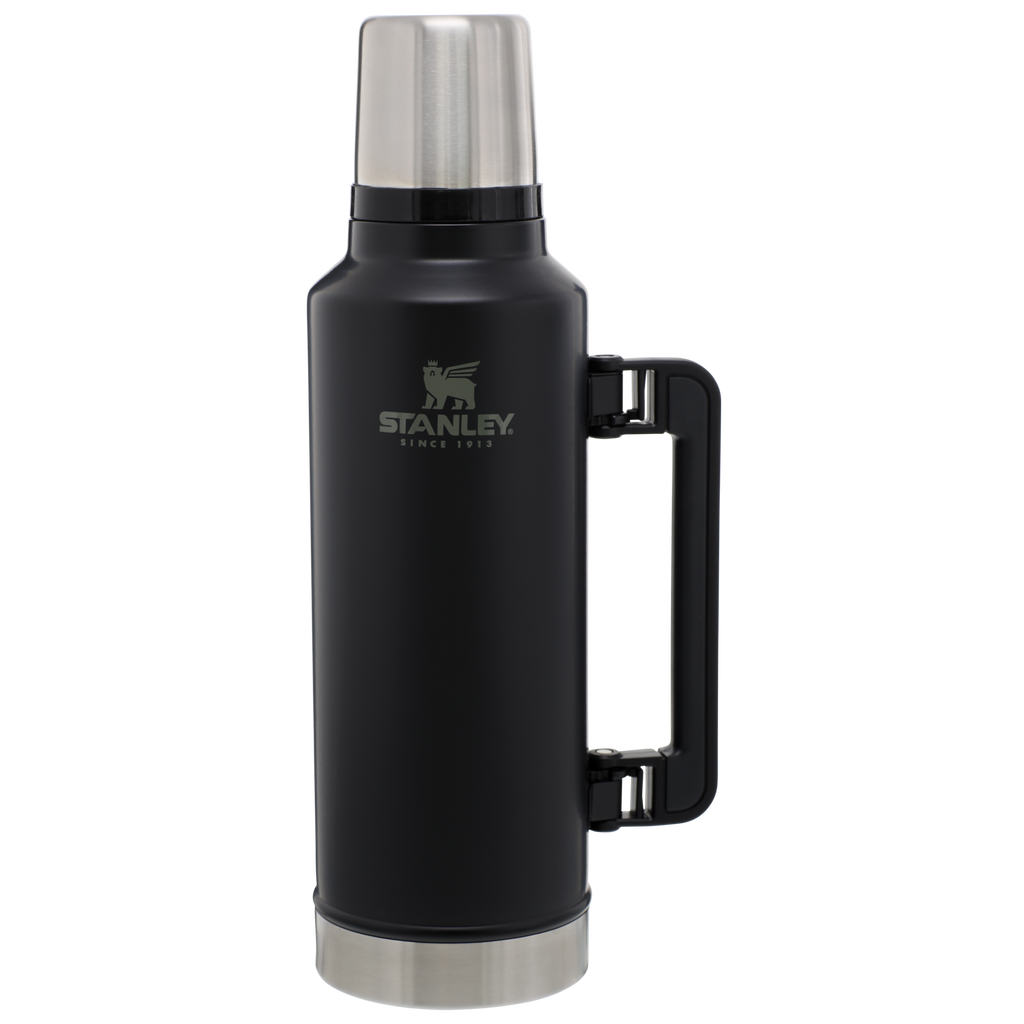Classic Legendary Bottle | 2 QT - Stanley Create A4