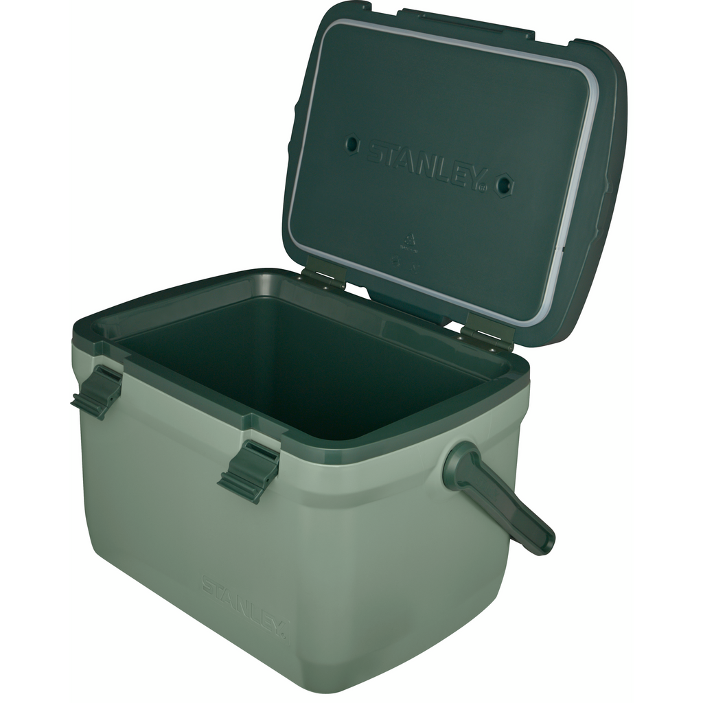 The Easy Carry Outdoor Cooler | 16 QT E9