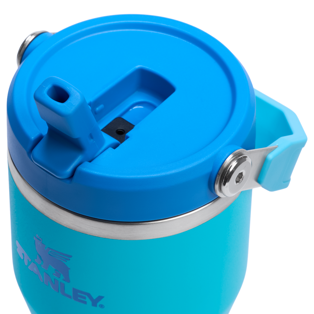 The IceFlow™ Flip Straw Tumbler | 20 OZ - Stanley Create D7