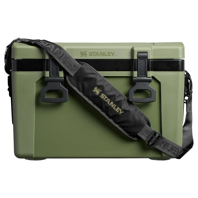 The Easy Carry Outdoor Cooler + Strap | 24 QT P3