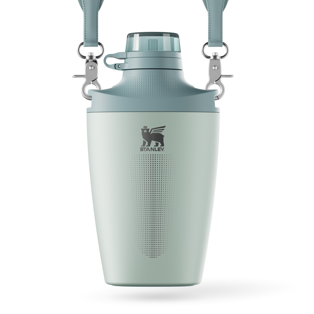 The Stanley Cross Bottle | 23 OZ T2