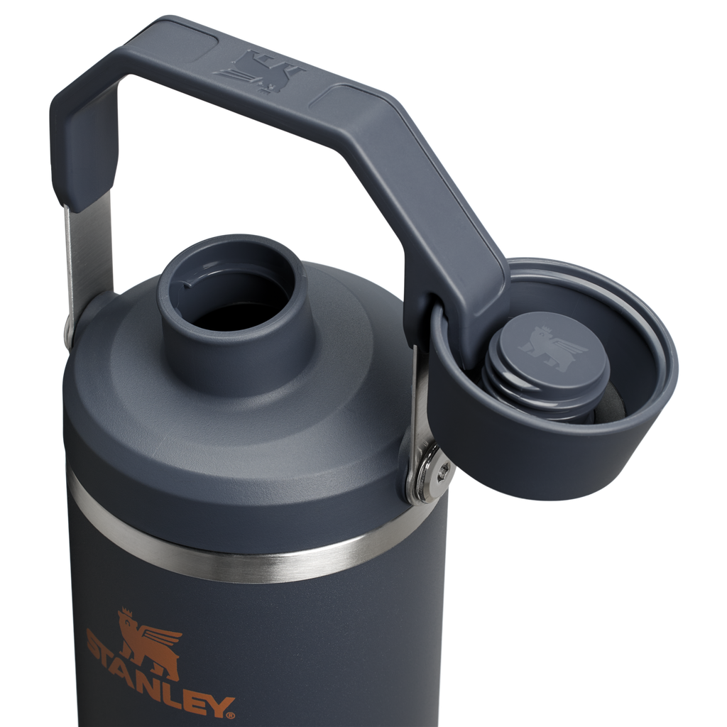 The IceFlow™ Tumbler with Fast Flow Lid | 30 OZ Y4