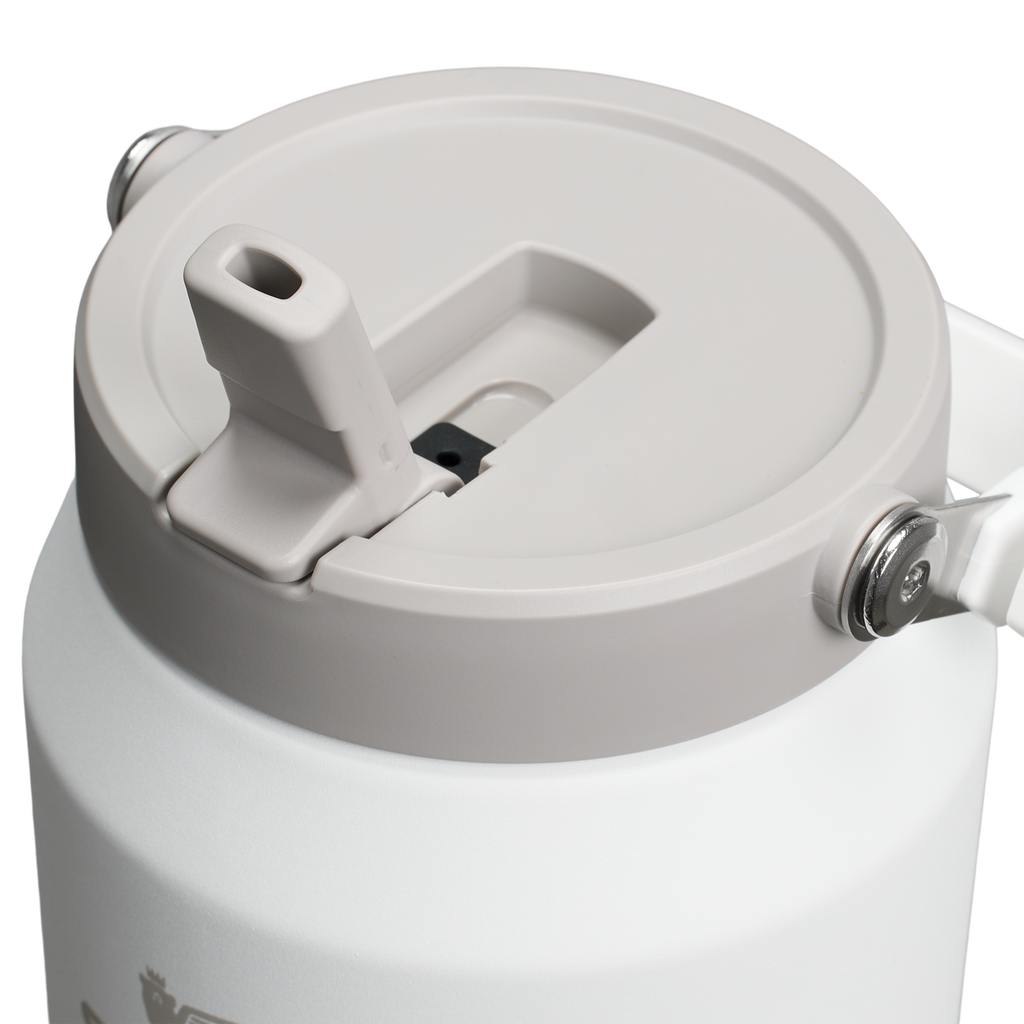 The IceFlow™ Flip Straw Jug | 64 OZ - Stanley Create F3