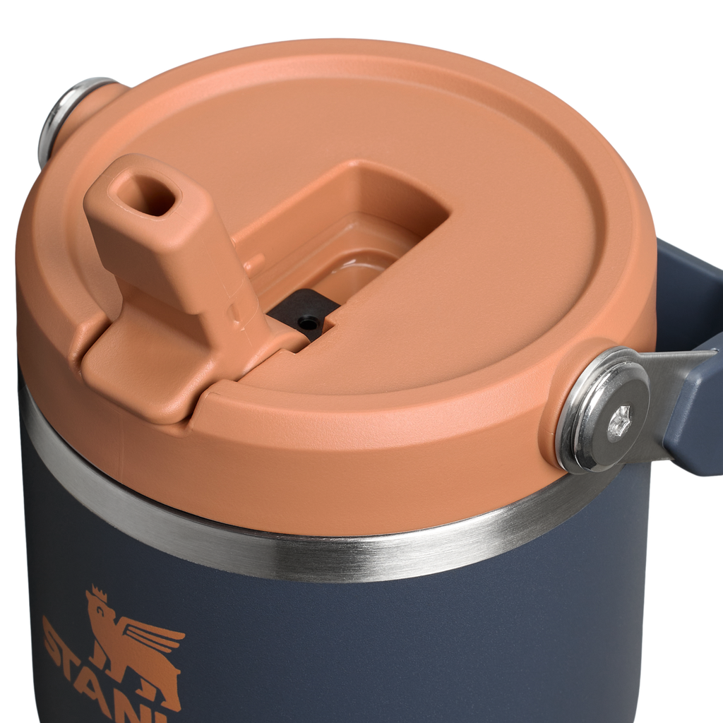 The IceFlow™ Flip Straw Tumbler | 20 OZ - Stanley Create D7