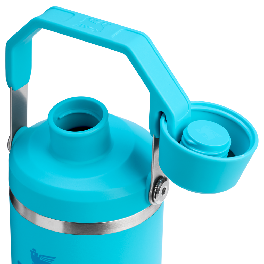 The IceFlow™ Tumbler with Fast Flow Lid | 30 OZ Y4