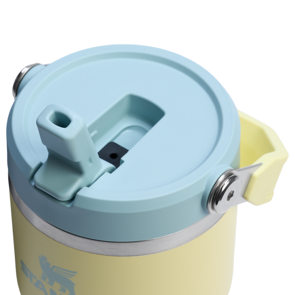 The IceFlow™ Flip Straw Tumbler | 20 OZ - Stanley Create D7