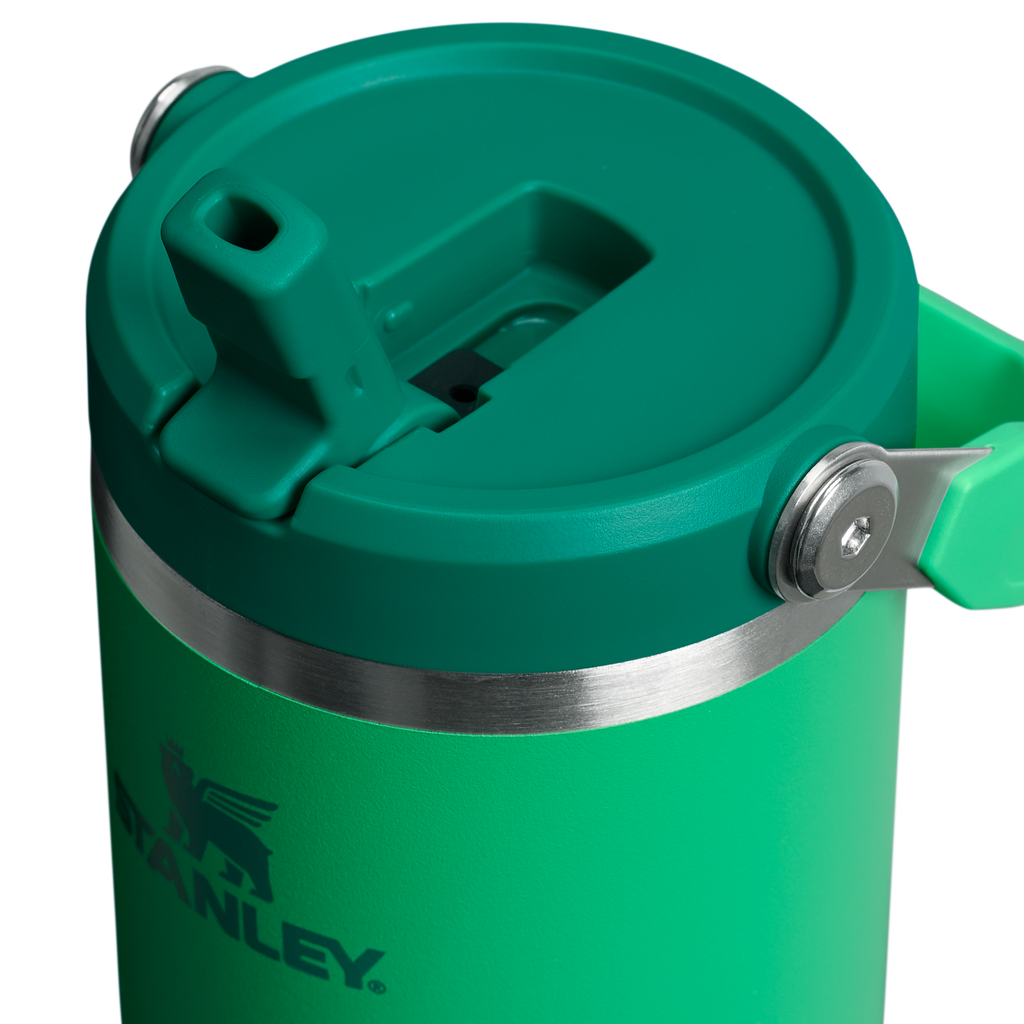 The IceFlow™ Flip Straw Tumbler | 30 OZ - Stanley Create R2