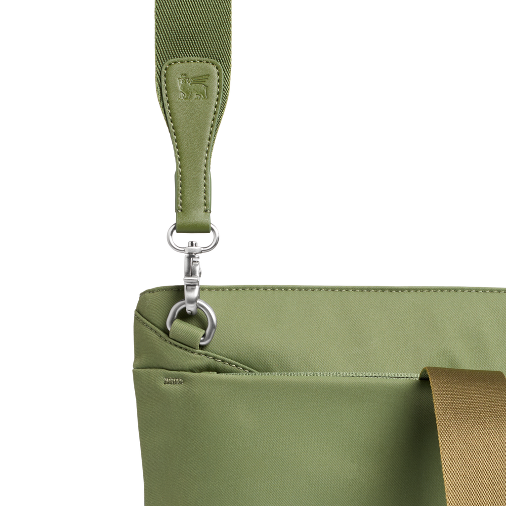 The Standby Tote | 21.8 QT B6