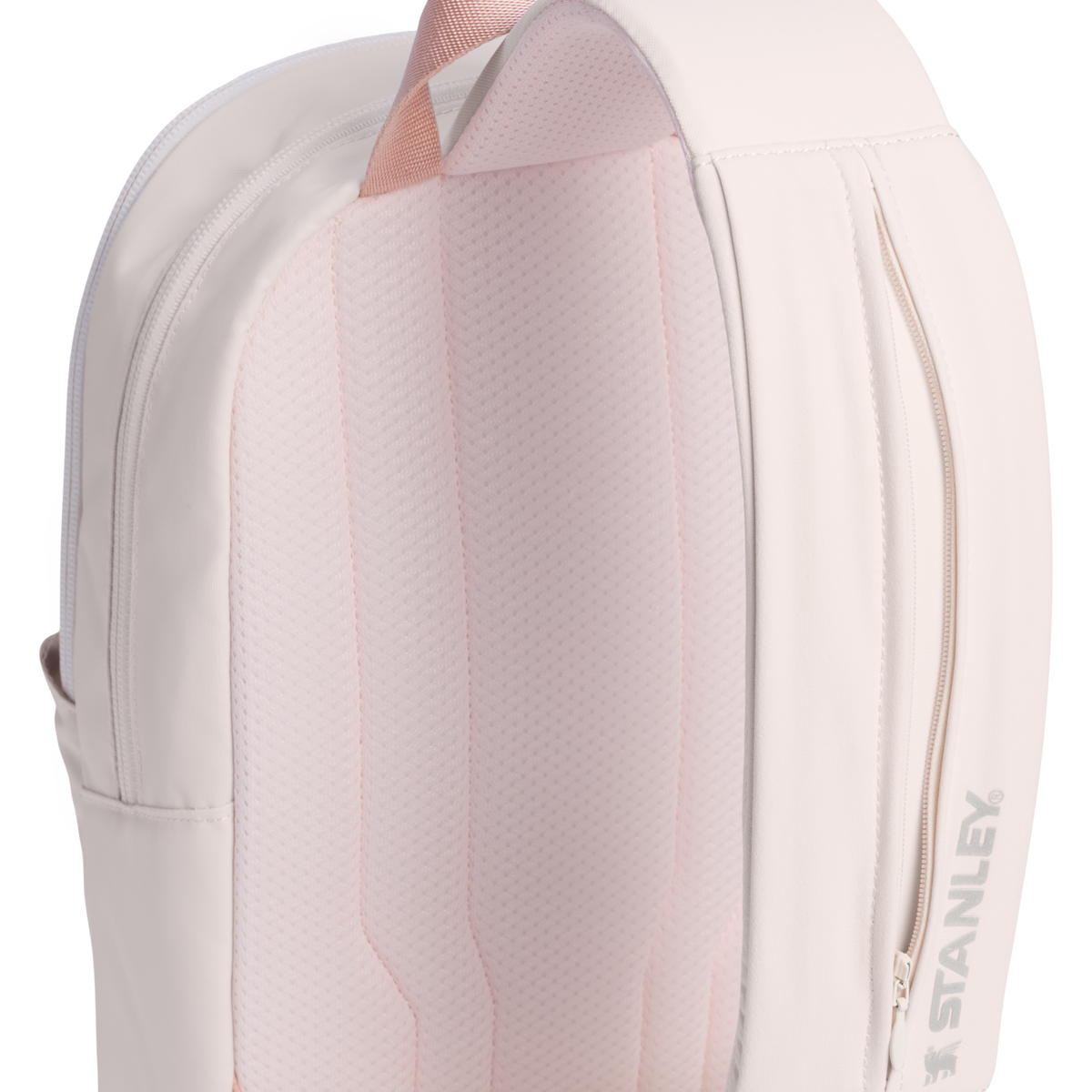 The Vitalize™ Crossbody Bag | 10 QT M0