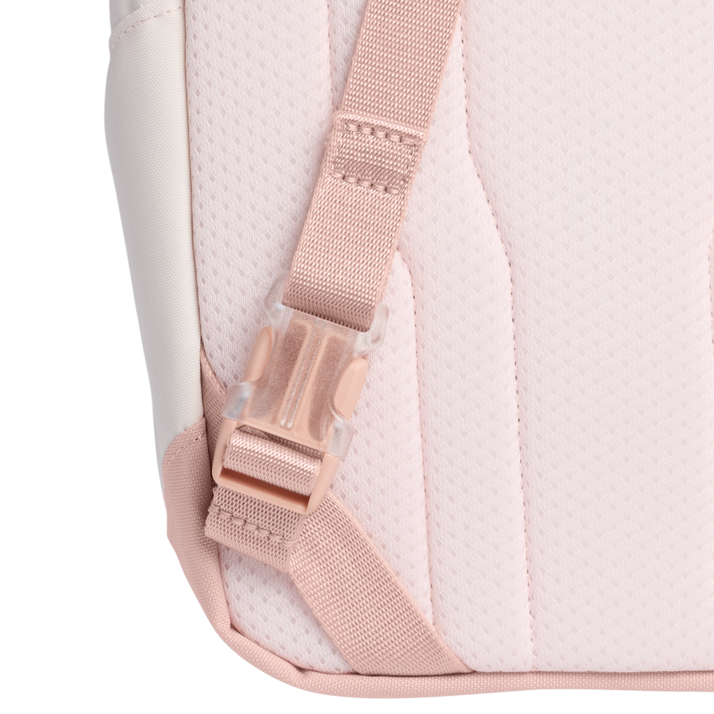 The Vitalize™ Crossbody Bag | 10 QT M0